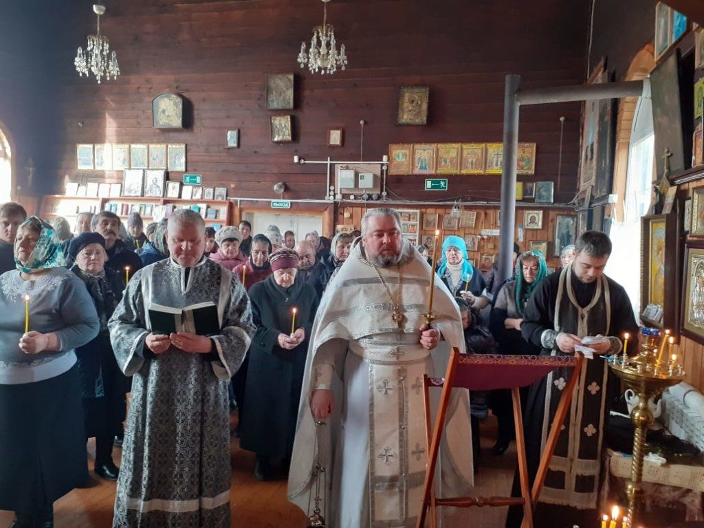 ПОМОЛИЛИСЬ СООБЩА