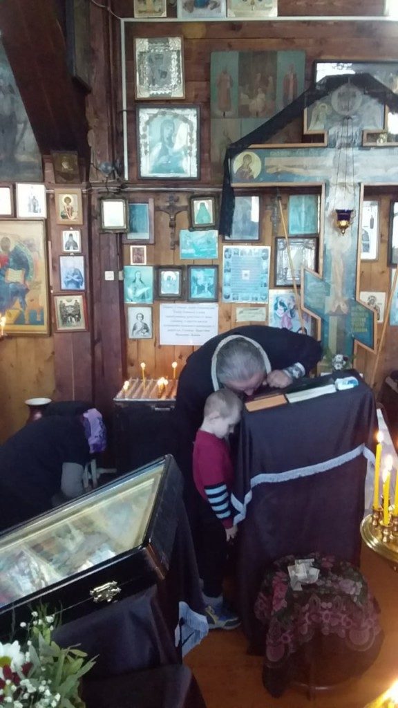 КРЕСТУ ТВОЕМУ ПОКЛОНЯЕМСЯ ВЛАДЫКО